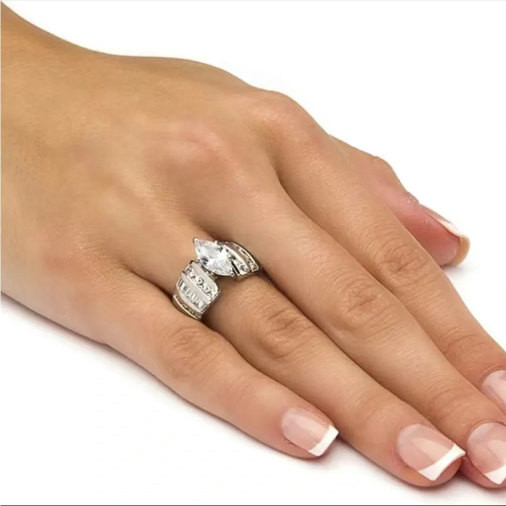 New 925 Silver Sparkly Band Women Engagement Party Ring - Picture 3 of 8